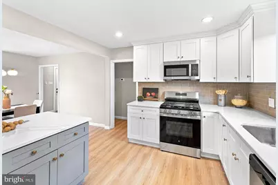 106 Lakeside Drive, Glassboro, NJ 08028 - Photo 4