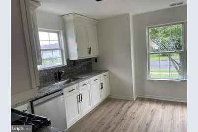 [Address not provided], Monroe Township, NJ 08094 - Photo 4