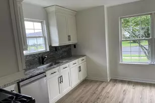 [Address not provided], Monroe Township, NJ 08094 - Photo 4