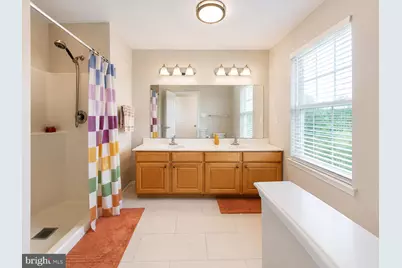 111 Acorn Drive, East Greenwich Township, NJ 08061 - Photo 18