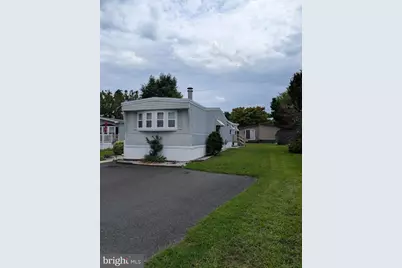 216 Eisenhower Avenue, Monroe Township, NJ 08094 - Photo 2