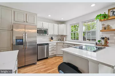 225 Academy Avenue, Woodbury Heights, NJ 08097 - Photo 10