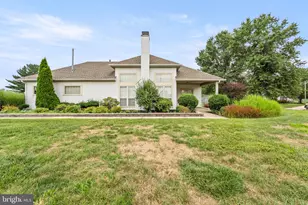 435 Longfellow Dr, Monroe Township, NJ 08094 - Photo 38