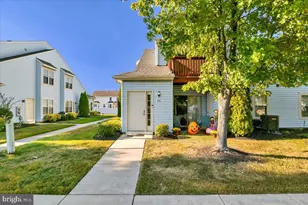 612 Covington Ct, Sewell, NJ 08080 - Photo 2