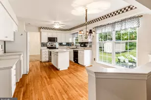 2 Trafalger Ct, Sewell, NJ 08080 - Photo 8