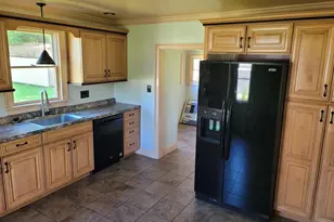 10 Spicer St, Harrison Township, NJ 08062 - Photo 4