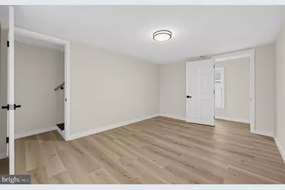 129 W Washington Street, Paulsboro, NJ 08066 - Photo 14