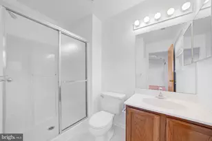 313 Martinique Dr, Monroe Township, NJ 08094 - Photo 14