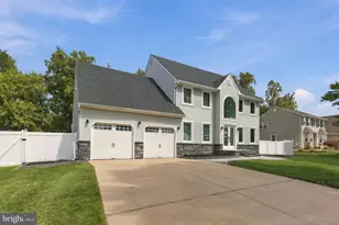 1405 Swan Ln, Harrison Township, NJ 08062 - Photo 2
