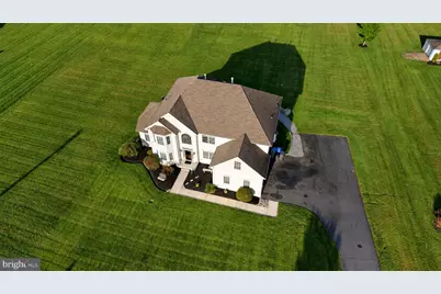 7 Bradford Lane, Woolwich Township, NJ 08085 - Photo 2