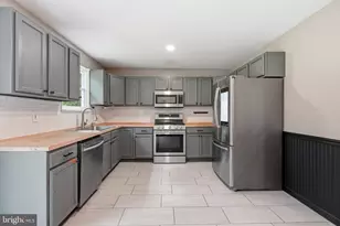 105 Mccurdy Ave, Franklin Township, NJ 08322 - Photo 12