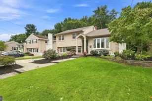 30 Pleasant Valley Dr, West Deptford Township, NJ 08096 - Photo 2