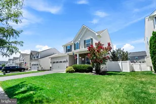 9 Bayberry Wy, Swedesboro, NJ 08085 - Photo 1