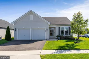 3543 Castleton Dr, Monroe Township, NJ 08094 - Photo 1
