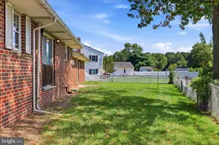 409 Wall St, Greenwich Township, NJ 08027 - Photo 6