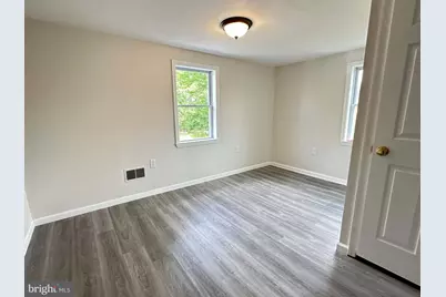 31 Carroll, Monroe Township, NJ 08094 - Photo 8