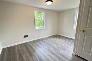 31 Carroll, Monroe Township, NJ 08094 - Photo 8