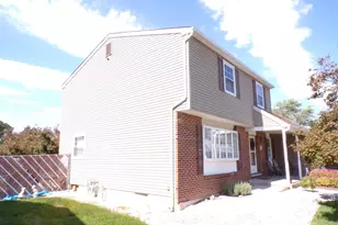 5 Brookside Dr, Sewell, NJ 08080 - Photo 2