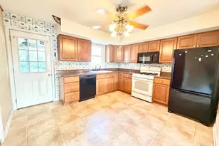 454 Florence Blvd, Monroe Township, NJ 08094 - Photo 6