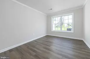 1042 Buckingham Dr, West Deptford Township, NJ 08086 - Photo 4