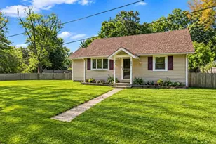 593 Tanger Ave, Franklin Township, NJ 08322 - Photo 2