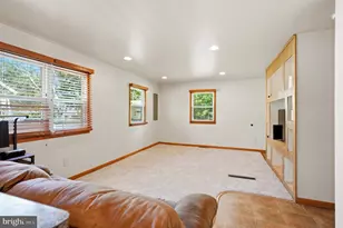 593 Tanger Ave, Franklin Township, NJ 08322 - Photo 4