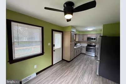 41 4th Street #B1, Franklin Township, NJ 08322 - Photo 8