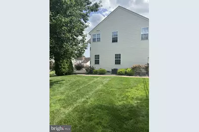 308 Wellington Way, Woolwich Township, NJ 08085 - Photo 2
