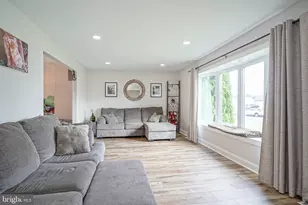 15 Polaris Rd, Blackwood, NJ 08012 - Photo 2