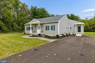 632 Royal Ave, Franklin Township, NJ 08322 - Photo 2