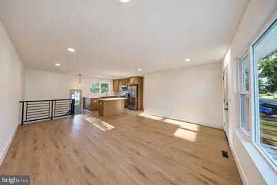 11 Barclay Drive, Blackwood, NJ 08012 - Photo 4