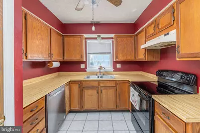 9 Ware Drive, Glassboro, NJ 08028 - Photo 6