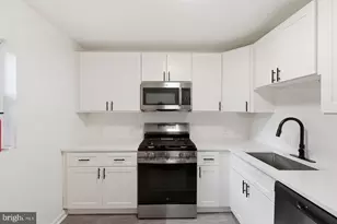 1419 Victory Ave, Monroe Township, NJ 08094 - Photo 10