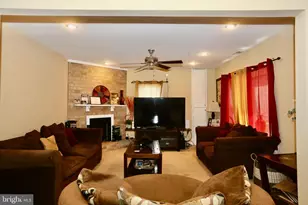 14 Uranus Rd, Sewell, NJ 08080 - Photo 4