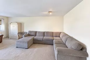 1009 Hillsboro Ct, Sewell, NJ 08080 - Photo 2