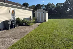 42 Gregory Dr, Monroe Township, NJ 08094 - Photo 14