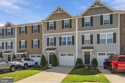 224 Rothberg Drive, Monroe Township, NJ 08094 - Photo 2