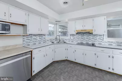 468 McDevitt Drive, Greenwich Township, NJ 08027 - Photo 18