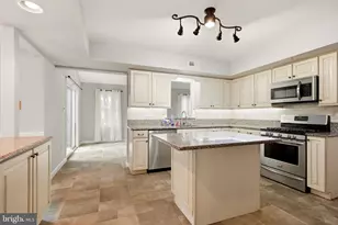 104 Crescent Hollow Dr, Sewell, NJ 08080 - Photo 8