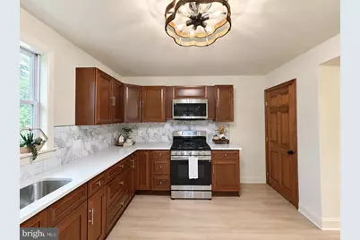 329 Woodbury Turnersville Road, Grenloch, NJ 08032 - Photo 10
