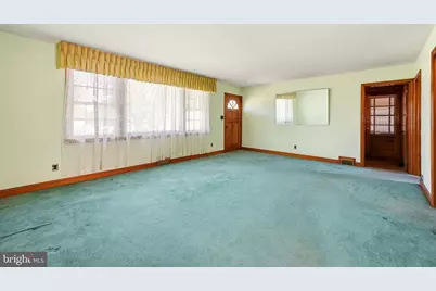 51 Quaker Road, East Greenwich Township, NJ 08056 - Photo 4