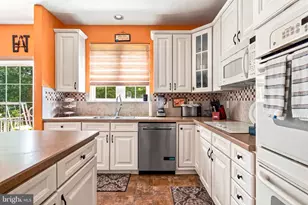 220 Ripley Ct, Monroe Township, NJ 08094 - Photo 12