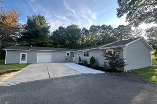 2345 Corkery Ln, Monroe Township, NJ 08094 - Photo 2