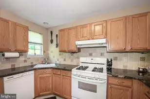 148 Stoneshire Dr, Glassboro, NJ 08028 - Photo 14