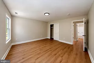 574 Barbados Dr, Monroe Township, NJ 08094 - Photo 10