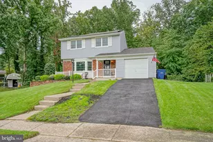 13 Avon Ct, Blackwood, NJ 08012 - Photo 2