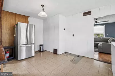525 W Red Bank Avenue, West Deptford, NJ 08096 - Photo 14