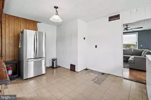 525 W Red Bank Ave, West Deptford, NJ 08096 - Photo 14