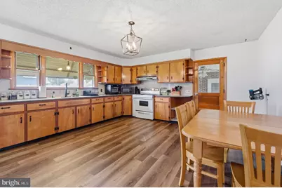97 Center Street, Greenwich Township, NJ 08027 - Photo 4