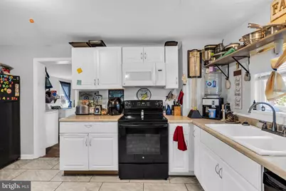 62 Capitol Street, Paulsboro, NJ 08066 - Photo 6